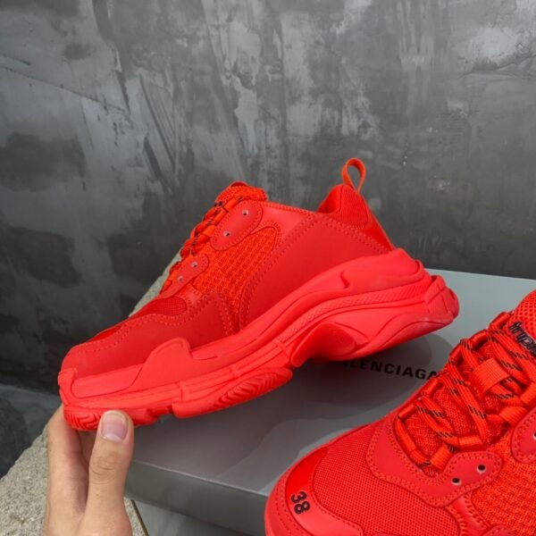 Balenciaga Triple S ear Solo Sneaker