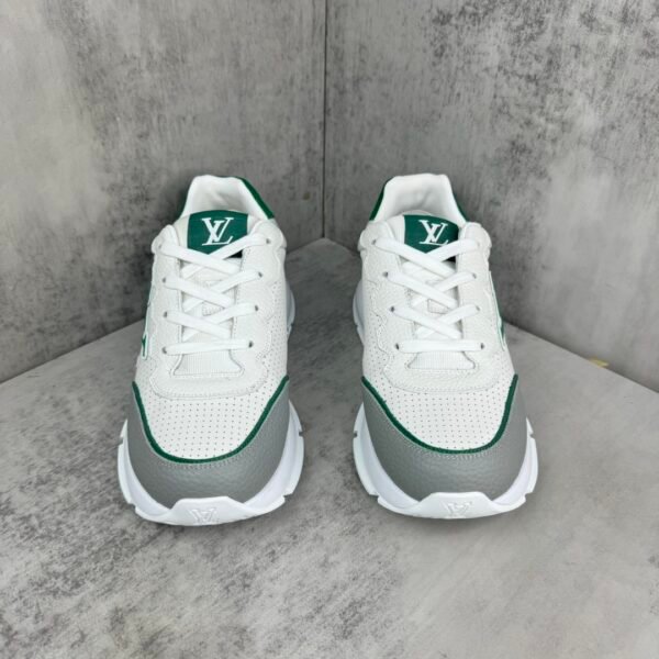 LOUIS VUITTON CALSSIC SNEAKER green