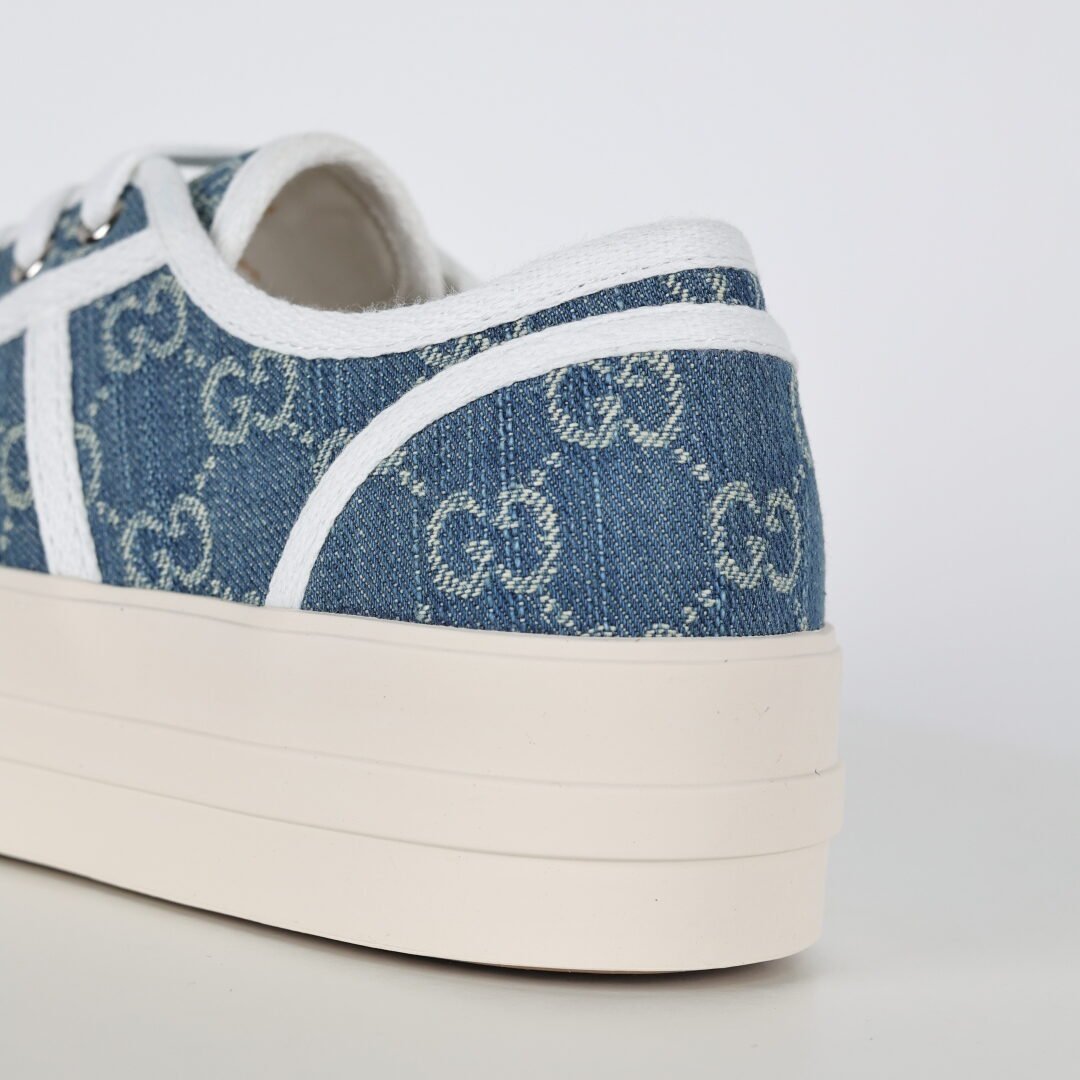 Gucci Chunky Sneaker 1977  blue 816879 FABZZ