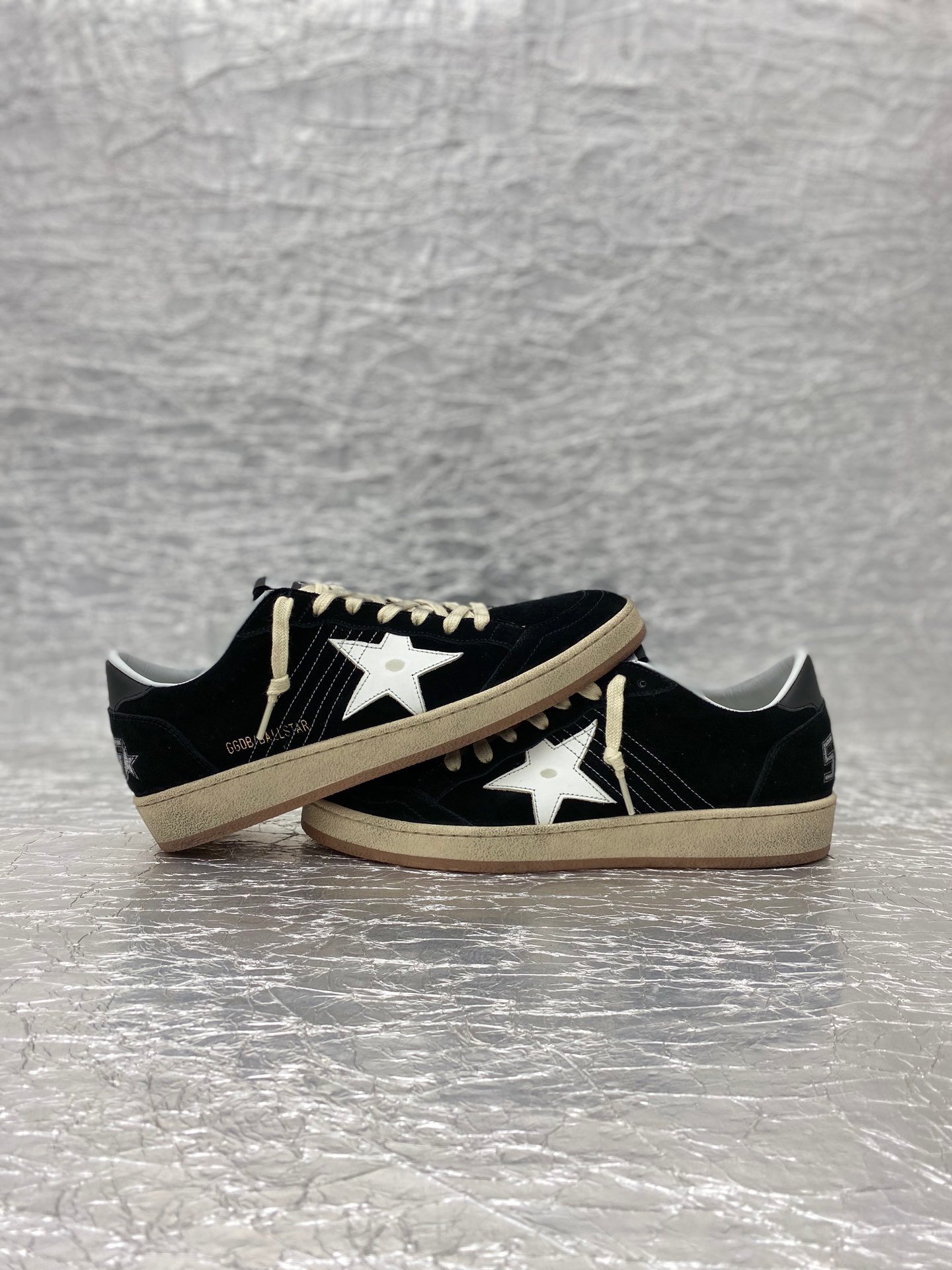 Golden Goose Ball Star black