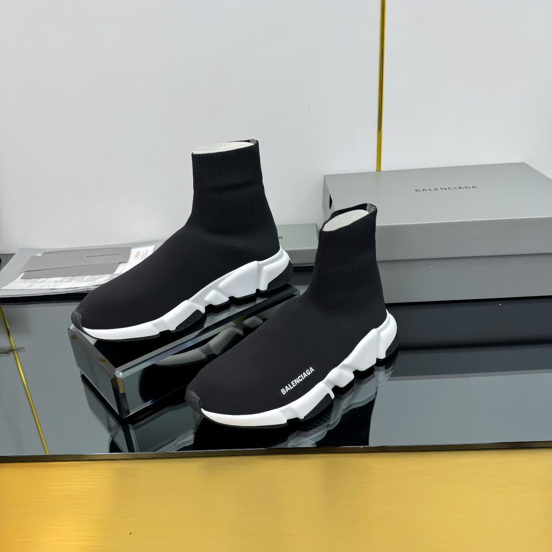 BALENCIAGA Speed 2.0 black