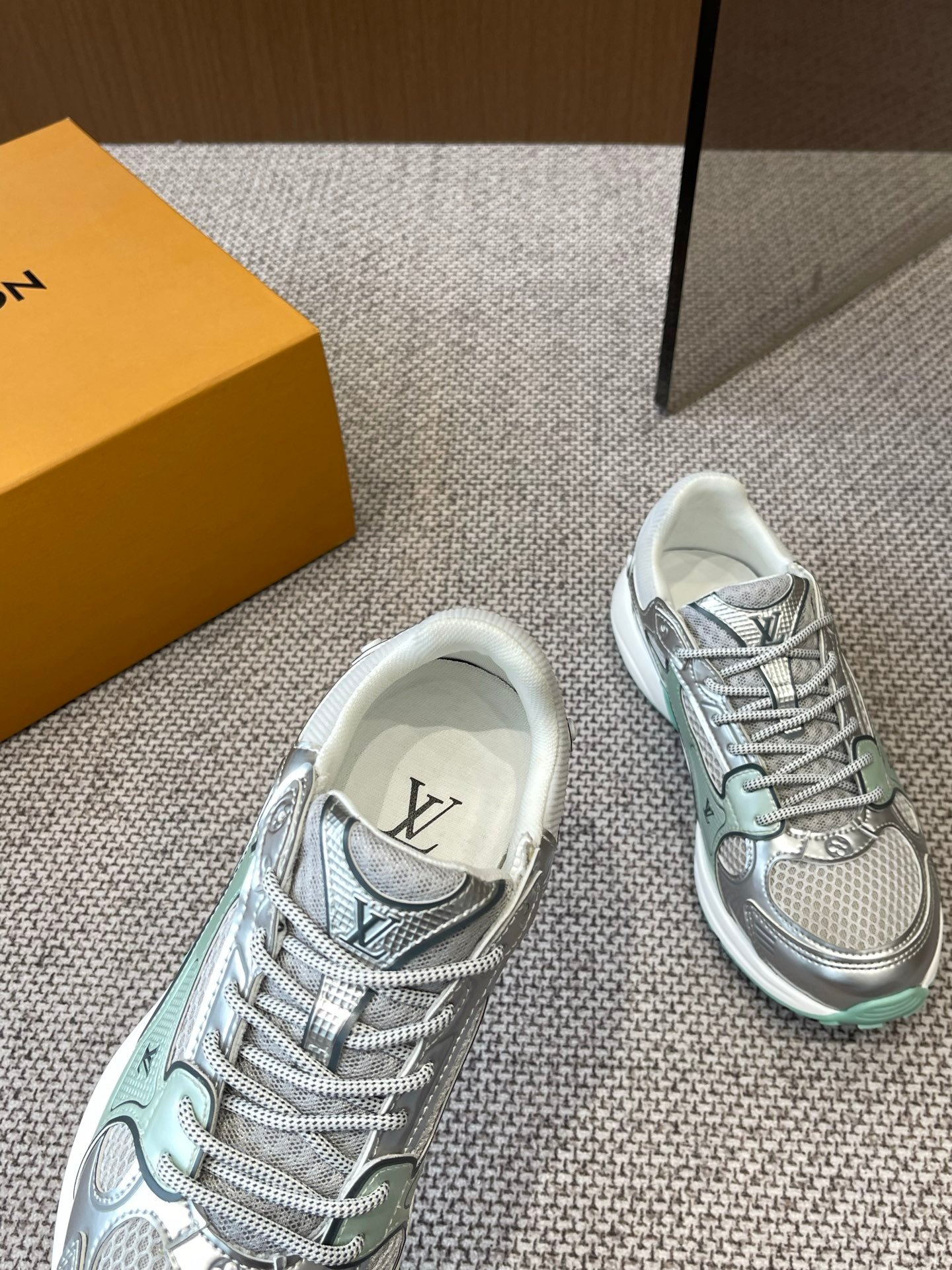 Louis Vuitton Olympia green