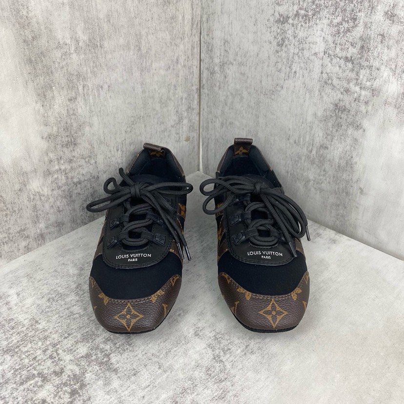LOUIS VUITTON SneaKerina 2025 Spring/Summer Women's Training Shoes black