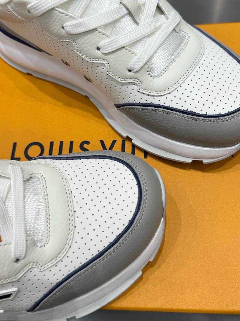 LOUIS VUITTON CALSSIC SNEAKER blue