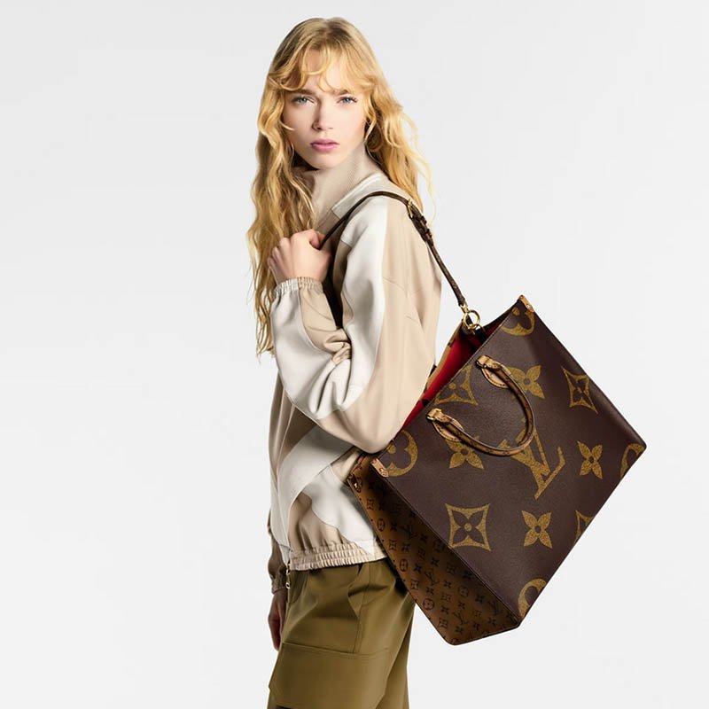OnTheGo Voyage Tote Bag M46823 Monogram and Monogram Reverse coated canvas