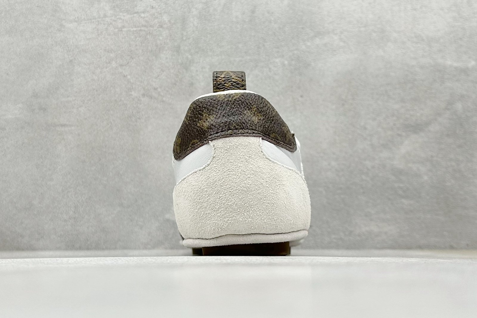LOUIS VUITTON SneaKerina 2025 Spring/Summer Women's Training Shoes white