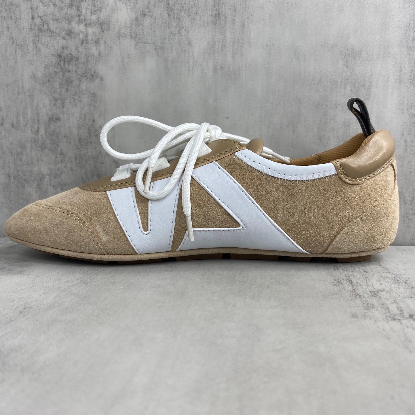 LOUIS VUITTON SneaKerina 2025 Spring/Summer Women's Training Shoes khaki