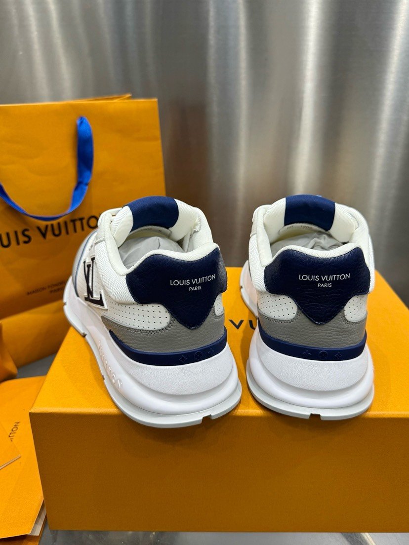 LOUIS VUITTON CALSSIC SNEAKER blue