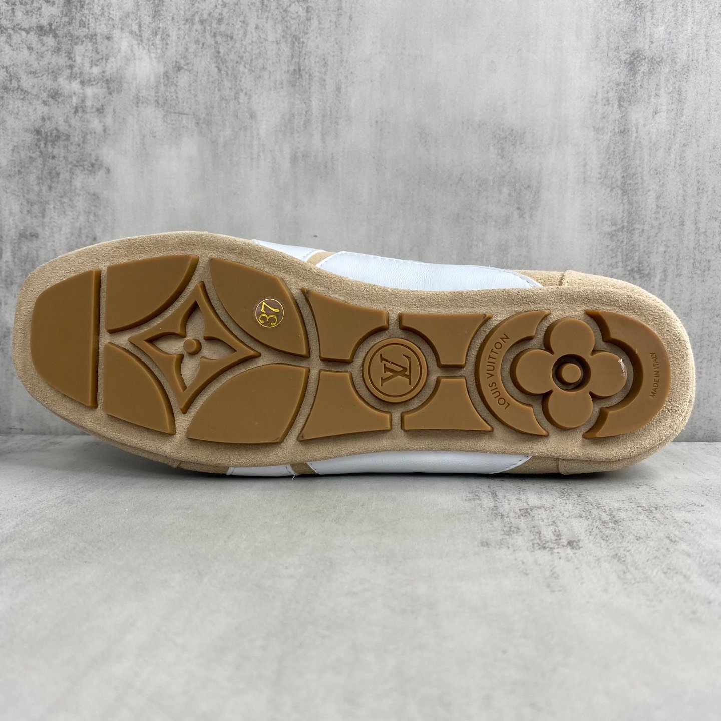LOUIS VUITTON SneaKerina 2025 Spring/Summer Women's Training Shoes khaki