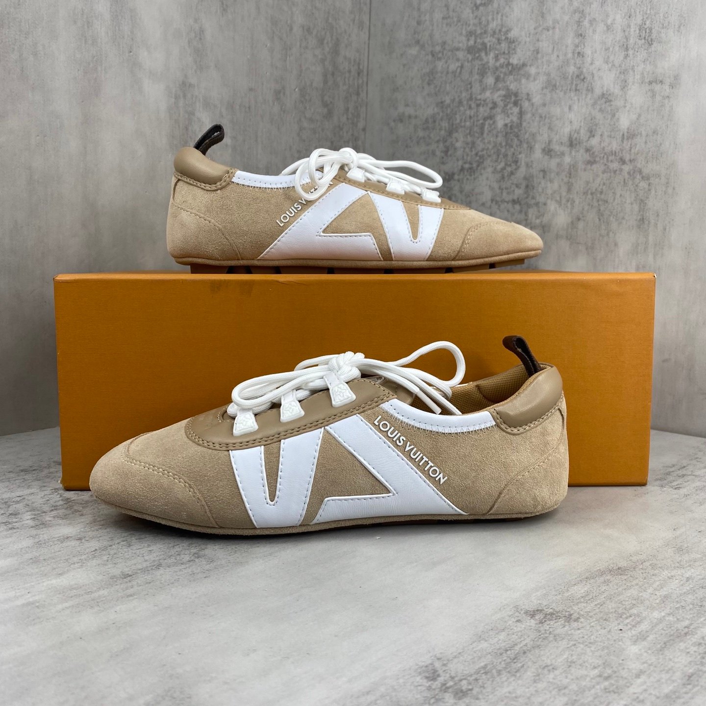 LOUIS VUITTON SneaKerina 2025 Spring/Summer Women's Training Shoes khaki
